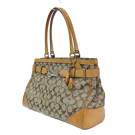 Coach(��ġ) �ñ׳��� ���� ȥ�淡�� ����� �̹���2 - ���̺��� �߰���ǰ