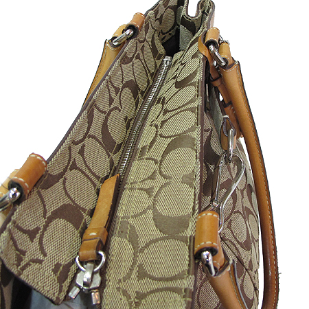 Coach(��ġ) �ñ׳��� ���� ȥ�淡�� ����� �̹���3 - ���̺��� �߰���ǰ