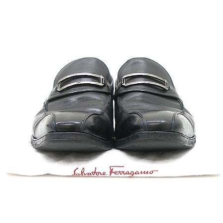 Ferragamo(󰡸) 簢  ġ   ̹2 - ̺ ߰ǰ