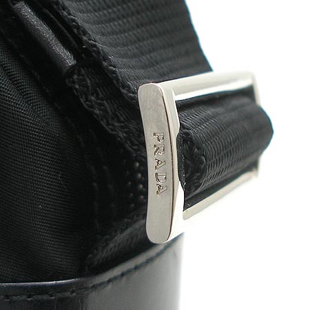 Prada(�����) ������ �к긯 �޽��� ũ�ν��� �̹���4 - ���̺��� �߰���ǰ