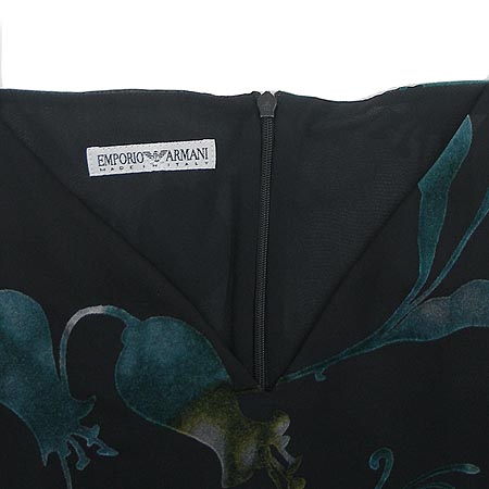 Armani(�Ƹ�����) ���ǽ� �̹���2 - ���̺��� �߰���ǰ