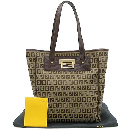 Fendi(���) 8BH174. FF �ΰ� �к긯 �ٰ� ����� �̹���2 - ���̺��� �߰���ǰ
