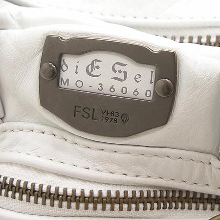 DIESEL(����) ��Ƽ ���� ��Ʈ�� �̹���3 - ���̺��� �߰���ǰ