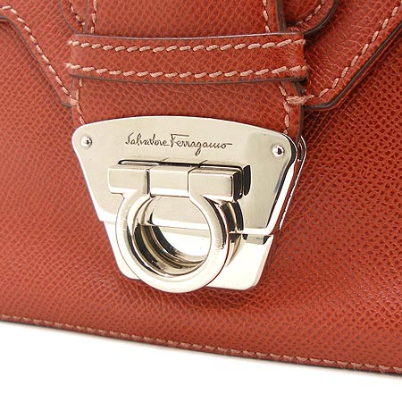 Ferragamo(��󰡸�) 21 7878 ���� ��ġ�� ���� ����� �̹���4 - ���̺��� �߰���ǰ