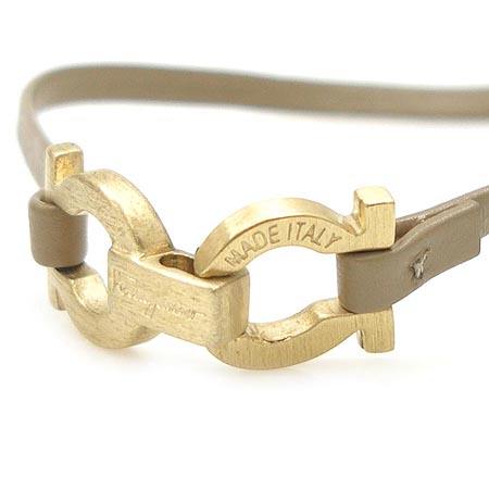 Ferragamo(��󰡸�) ���� ��Ż �ΰ� ���� ��Ŀ �� ���� �̹���3 - ���̺��� �߰���ǰ