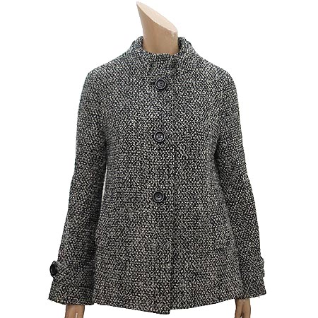 ��  ����