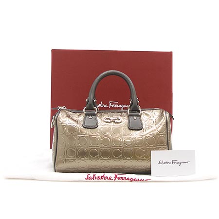 Ferragamo(��󰡸�) 21 B447 ������ ������ ��Ʈ�� [�б�������] �̹���2 - ���̺��� �߰���ǰ