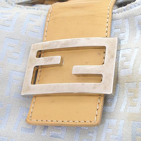Fendi(���) FF �ΰ� �ڰ��� ���� ��Ƽġ ����� �̹���3 - ���̺��� �߰���ǰ