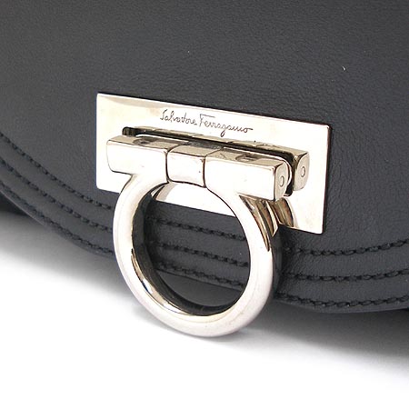 Ferragamo(��󰡸�) 21 4887 �����̵� ���� ��ġ�� ���� ��Ƽġ ����� �̹���3 - ���̺��� �߰���ǰ
