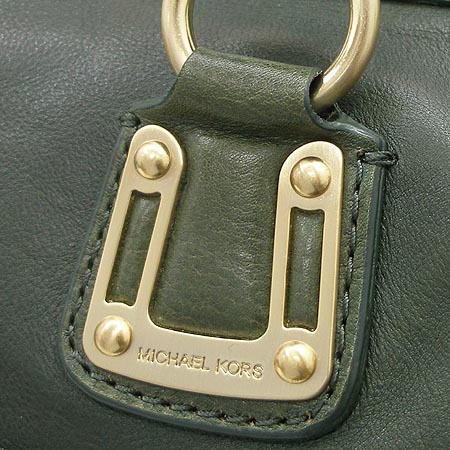 MICHAELKORS ü�� �� ��Ʈ�� �̹���4 - ���̺��� �߰���ǰ