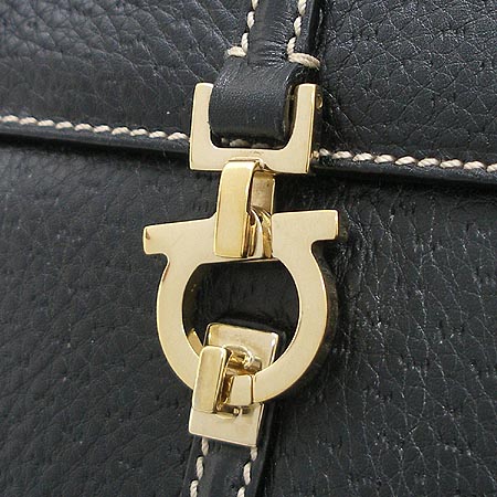 Ferragamo(��󰡸�) 21 3387 ���� ��ġ�� ����� �̹���3 - ���̺��� �߰���ǰ