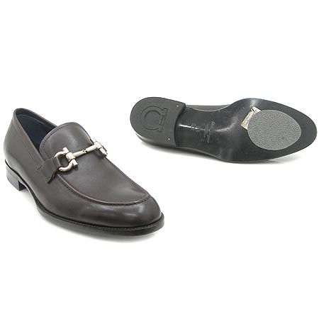 Ferragamo(󰡸) PERFETTO  ġ    [б] ̹3 - ̺ ߰ǰ