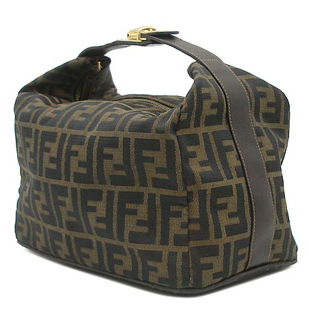 Fendi(���) ��ī �к긯 Ŭ��ġ �� ��Ʈ�� �̹���2 - ���̺��� �߰���ǰ