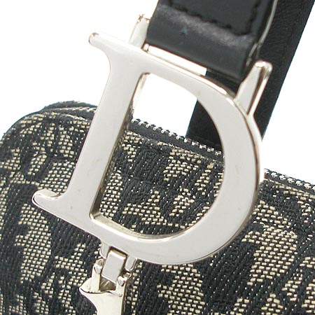 Dior(ũ����î���) ���� D �ΰ� ���� ��ġ�� �к긯 ����� �̹���3 - ���̺��� �߰���ǰ