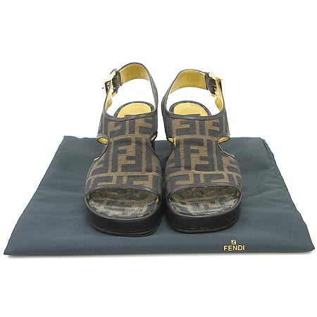 Fendi(���) ��ī �ڰ��� ���� �̹���2 - ���̺��� �߰���ǰ