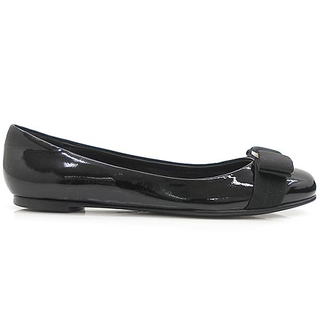 Ferragamo(��󰡸�) VARINA(�ٸ���) 0362799 �÷����� [��������] �̹���4 - ���̺��� �߰���ǰ