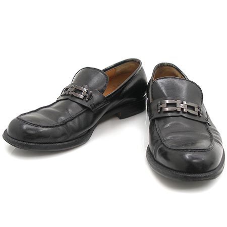 Ferragamo(󰡸)  ġ   