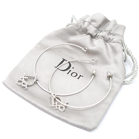 Dior(ũ����î���) ��� �ΰ� �� �Ͱ��� [��������] �̹���5 - ���̺��� �߰���ǰ