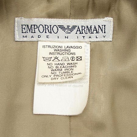 Emporio Armani(�������� �Ƹ�����) ���� �̹���4 - ���̺��� �߰���ǰ