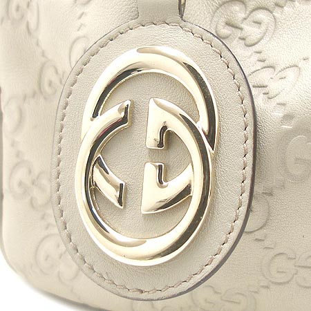 Gucci(����) 211944 �ø����� ��Ʈ�� [�б�������] �̹���4 - ���̺��� �߰���ǰ