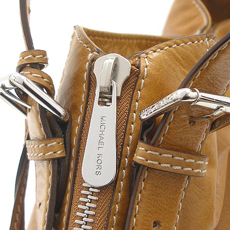 MICHAELKORS (����Ŭ�ھ) ASTOR (�ֽ���) ¡ ��� ī�� ���� ����� �̹���5 - ���̺��� �߰���ǰ