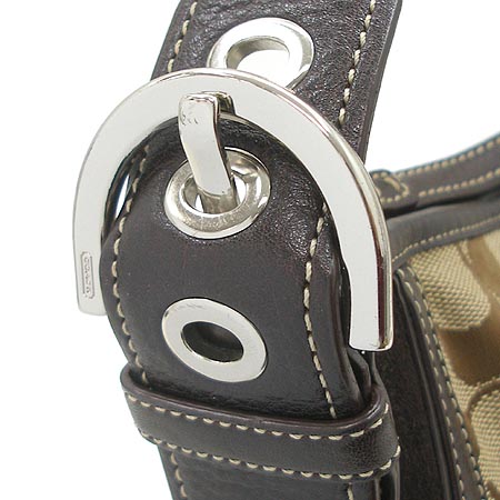 Coach(��ġ) �ñ׳��� �����̵� ���� ��Ƽġ ȣ�� ����� �̹���4 - ���̺��� �߰���ǰ