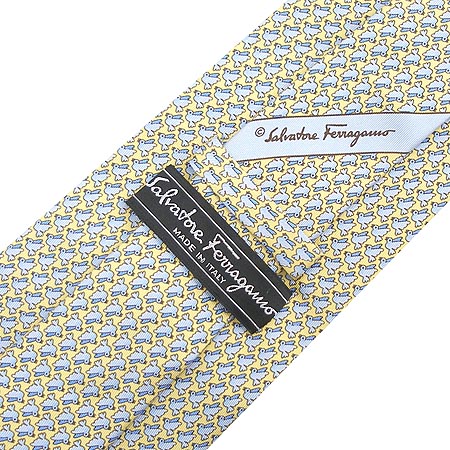 Ferragamo(��󰡸�) 100% ��ũ ��Ÿ�� �̹���5 - ���̺��� �߰���ǰ