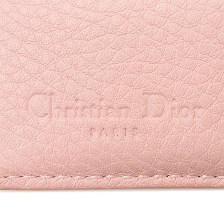 Dior(ũ����î���) JCF43070/M1P1. ������ø� �̴ϼ� ���� �簢 �÷� �ΰ� �ڰ��� ��ũ ���� ��Ƽġ ������ �̹���5 - ���̺��� �߰���ǰ