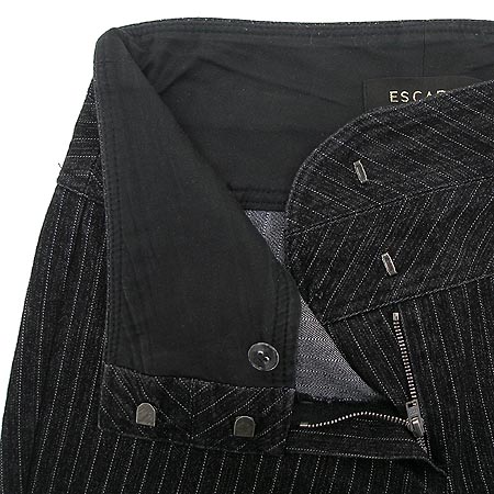 Escada()  ̹2 - ̺ ߰ǰ