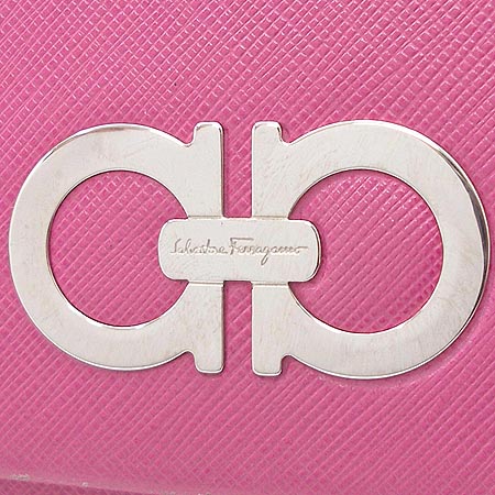 Ferragamo(��󰡸�) 22 7121. ���� ��ġ�� ��ũ ������ �̹���3 - ���̺��� �߰���ǰ