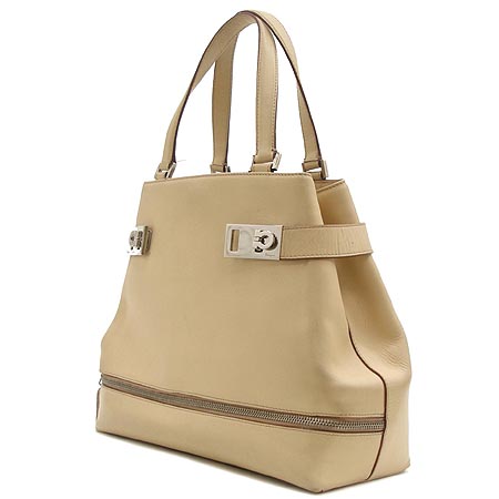 Ferragamo(��󰡸�) 211302 ���� ��Ʈ�� �̹���2 - ���̺��� �߰���ǰ