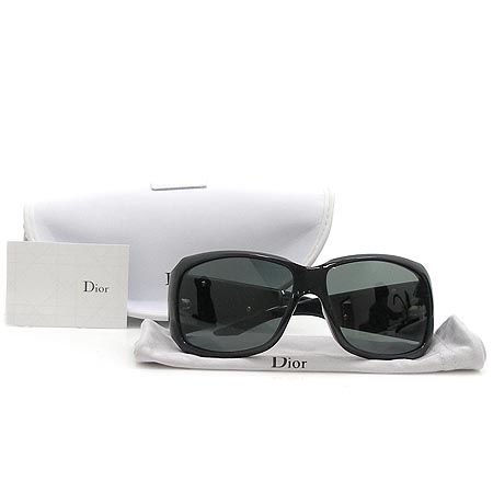 Dior(ũ����î���) DIOR STRASSY 1 D2895. �̴ϼ� ť����� ���� �簢 ���۶� �̹���2 - ���̺��� �߰���ǰ
