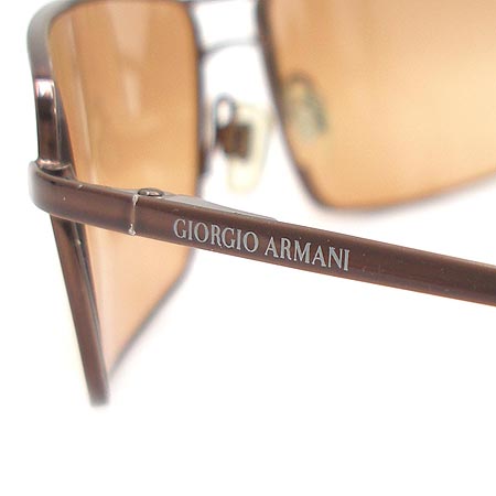 Armani(�Ƹ�����) 1569 1327/7H. �̴ϼ� �簢 ��Ż ���۶� �̹���4 - ���̺��� �߰���ǰ