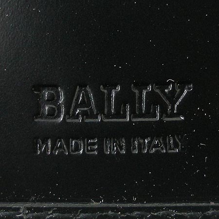Bally(�߸�) ���� �ΰ� ��� Ű���̽� �̹���4 - ���̺��� �߰���ǰ