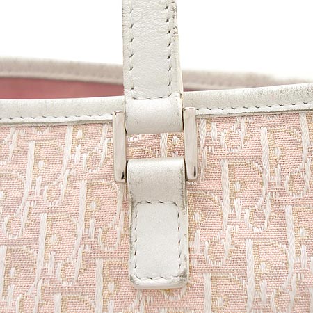 Dior(ũ����î���) ������ø� �ΰ� �ڰ��� �ٰ� ����� �̹���4 - ���̺��� �߰���ǰ