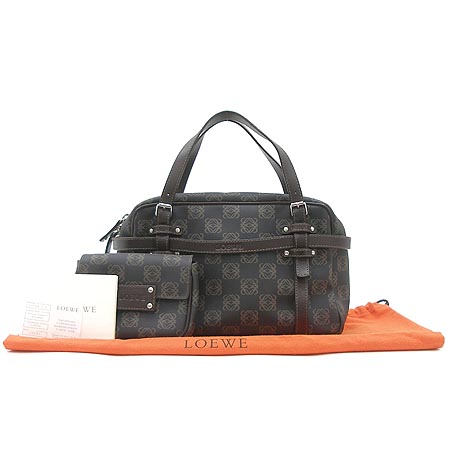 Loewe(�ο���) 304.80.001. PVC ��Ʈ�� + �и��� ���� �̹���2 - ���̺��� �߰���ǰ