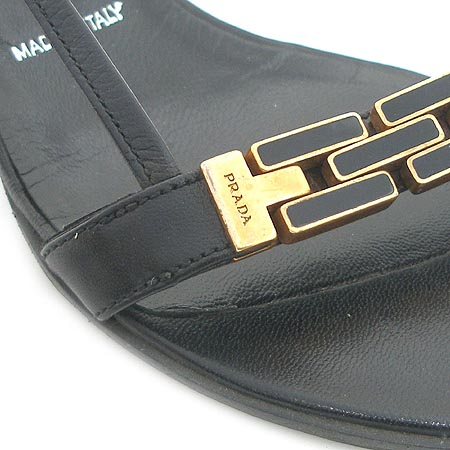 Prada(�����) ���� �̹���4 - ���̺��� �߰���ǰ
