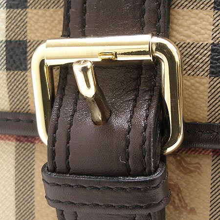 Burberry(������) ���üũ ��Ʈ��� ũ�ν��� [�б�������] �̹���3 - ���̺��� �߰���ǰ