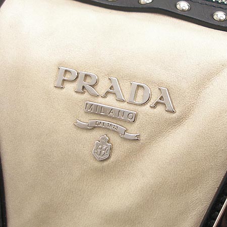 Prada(�����) BL0463. TRUNK BAG. ���� ��Ż ��� ��Ʈ�� + ��� ��Ʈ�� �̹���4 - ���̺��� �߰���ǰ