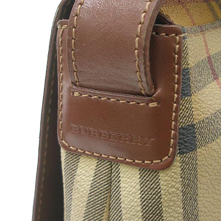 Burberry(������) Ŭ���� ����� �̹���5 - ���̺��� �߰���ǰ