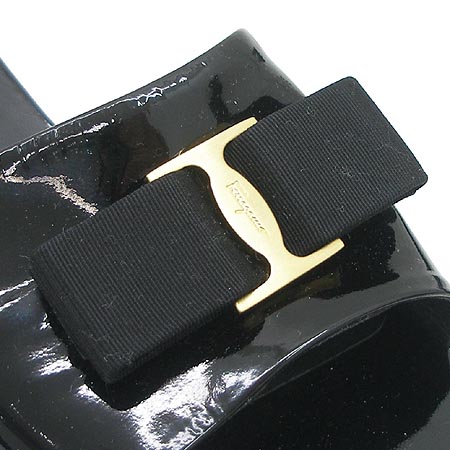 Ferragamo(��󰡸�) ��Ż �ٶ� �ΰ� ��� ������ ������ ���� �̹���5 - ���̺��� �߰���ǰ
