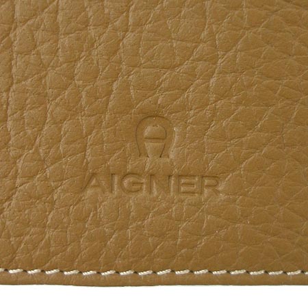 Aigner(���̱׳�) �ΰ� �������� �̹���4 - ���̺��� �߰���ǰ