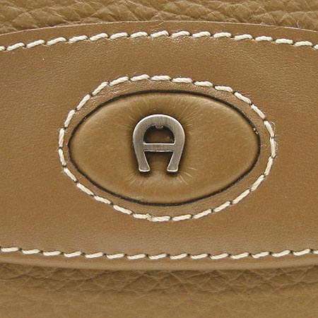 Aigner(���̱׳�) �ΰ� �������� �̹���5 - ���̺��� �߰���ǰ