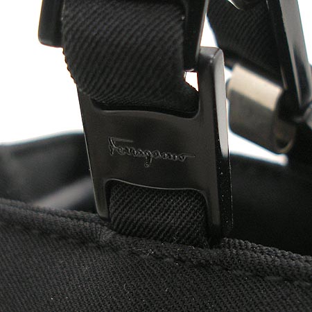Ferragamo(��󰡸�) 21 0187. �к긯 ��Ʈ�� �̹���3 - ���̺��� �߰���ǰ