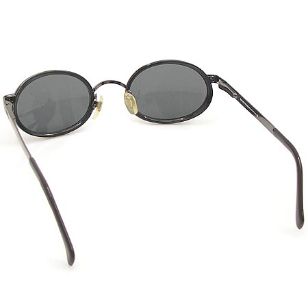 Armani(�Ƹ�����) ���۶� �̹���3 - ���̺��� �߰���ǰ