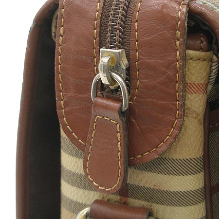 Burberry(������) Ŭ���� ũ�ν��� �̹���4 - ���̺��� �߰���ǰ