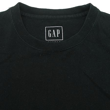GAP(��) Ƽ �̹���2 - ���̺��� �߰���ǰ