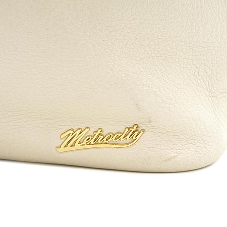 Metrocity(��Ʈ�ν�Ƽ) MF670. �ΰ� �̴ϼ� ������ ���� �� ��� �ٰ� ����� �̹���3 - ���̺��� �߰���ǰ