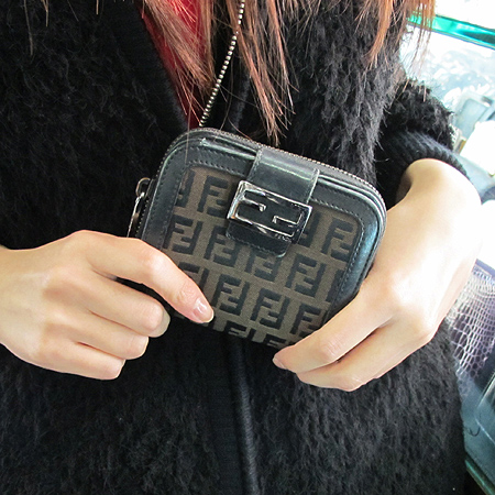Fendi(���) FF �ΰ� �к긯 ¤�� ������ �̹���6 - ���̺��� �߰���ǰ
