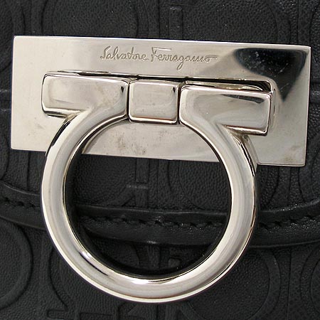 Ferragamo(��󰡸�) 21-4913 ��ġ�� �ΰ� ���� ����� �̹���4 - ���̺��� �߰���ǰ